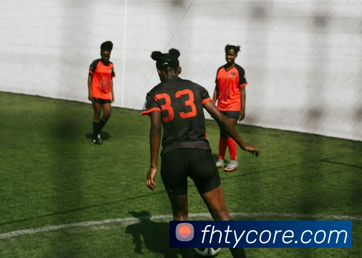 凤凰体育APP 体育赛事宣传图